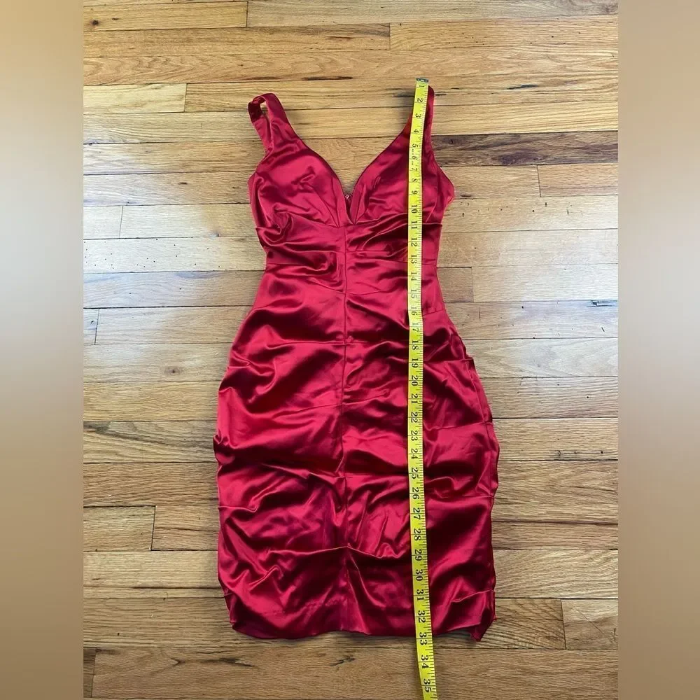 Xscape red stretch satin sheath cocktail dress Size 2